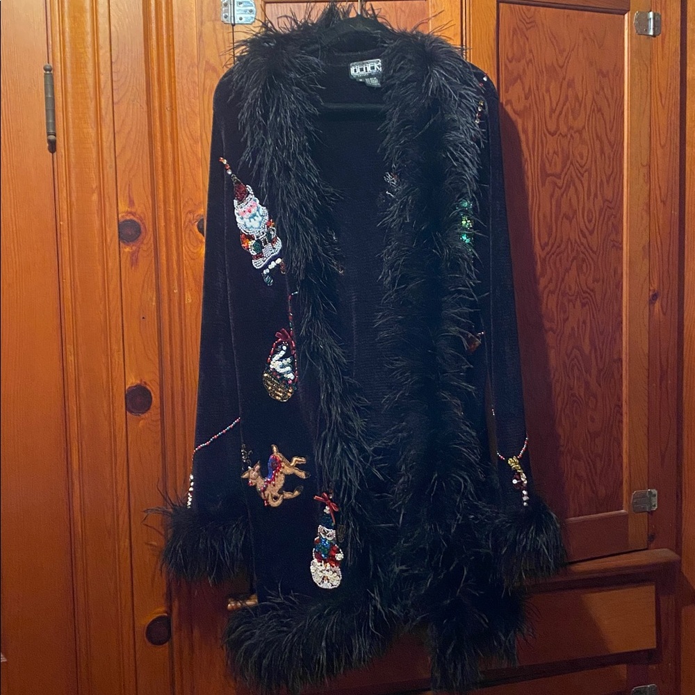 VINTAGE BEREK Black Feather Trimmed Holiday Sweater